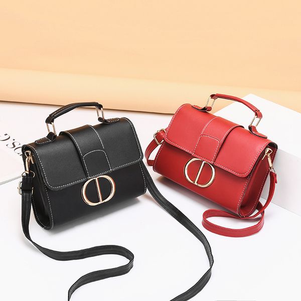 handbag small square messenger new texture one shoulder small women's bag 
handbag small square messenger new texture one shoulder small women's bag