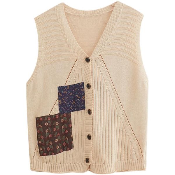women's vests vintage literature art patch vest cotton thread v-neck knitted cardigan 2021 autumn loose waistcoat cardig, Black;white
women's vests vintage literature art patch vest cotton thread v-neck knitted cardigan 2021 autumn loose waistcoat cardig, Black;white