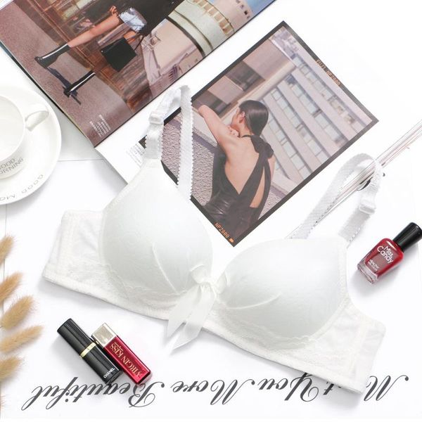 bras sets pattern lovely girl underwear thin glass nothing steel ring bow gather together lace student, Red;black
bras sets pattern lovely girl underwear thin glass nothing steel ring bow gather together lace student, Red;black
