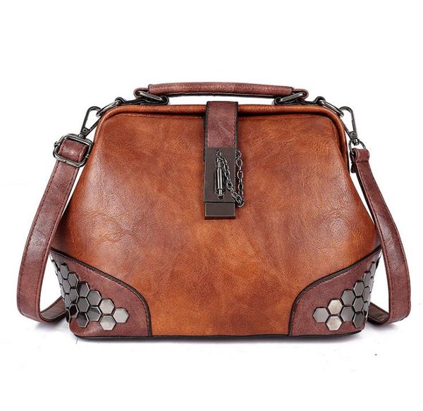 autumn/winter women's bag lock buckle shoulder rivet bag portable messenger bags
autumn/winter women's bag lock buckle shoulder rivet bag portable messenger bags