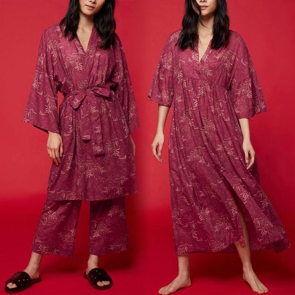 women's sleepwear summer red flower print robe + pants set three quarter-sleeved satin pajama dress v-neck viscose bathrobe loose home, Black;red
women's sleepwear summer red flower print robe + pants set three quarter-sleeved satin pajama dress v-neck viscose bathrobe loose home, Black;red