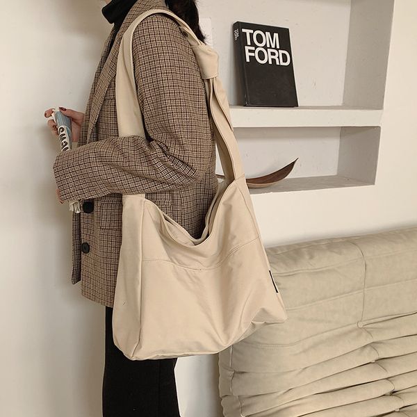 cross-border nylon crossbody bag 2021 new womens bag trendy commuter shoulder handbag korean style ins canvas bag
cross-border nylon crossbody bag 2021 new womens bag trendy commuter shoulder handbag korean style ins canvas bag