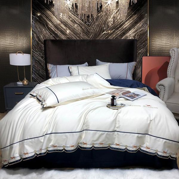 bedding sets high-end pure color 120s cotton four-piece set light luxury wind embroidery sample room
bedding sets high-end pure color 120s cotton four-piece set light luxury wind embroidery sample room