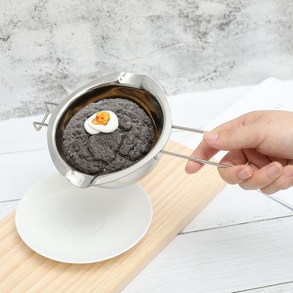 bowls stainless steel water bath pot of chocolate melting heating bowl baking container kitchen accessories
bowls stainless steel water bath pot of chocolate melting heating bowl baking container kitchen accessories