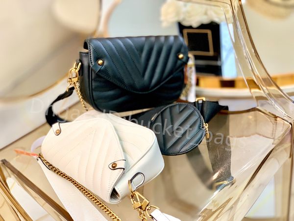 2021 ss lady chain popular handbags plain practical coin purse interior compartment hasp flap shoulder cross body no zipper famous designer, Red;black
2021 ss lady chain popular handbags plain practical coin purse interior compartment hasp flap shoulder cross body no zipper famous designer, Red;black