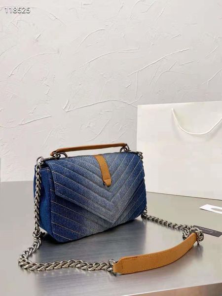 2021 designer shoulder bag women's washed denim chain bag size 25cm
2021 designer shoulder bag women's washed denim chain bag size 25cm