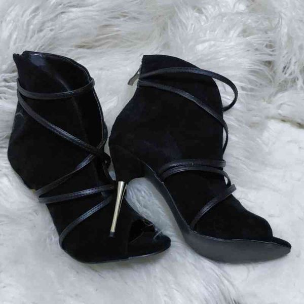 shoes designer women classy stiletto high heels peep toe pumps black suede dress knot cm party
shoes designer women classy stiletto high heels peep toe pumps black suede dress knot cm party
