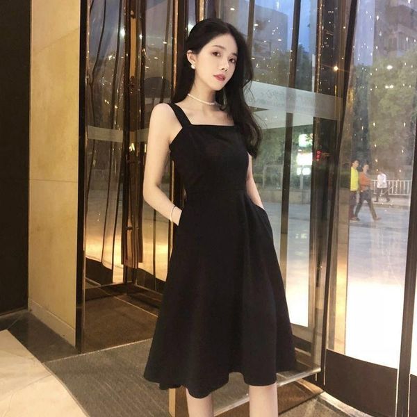 casual dresses zomer vrouwen jurk 2021 backless lage borst sling slips onder dames slimsplit beach party mini, Black;gray
casual dresses zomer vrouwen jurk 2021 backless lage borst sling slips onder dames slimsplit beach party mini, Black;gray