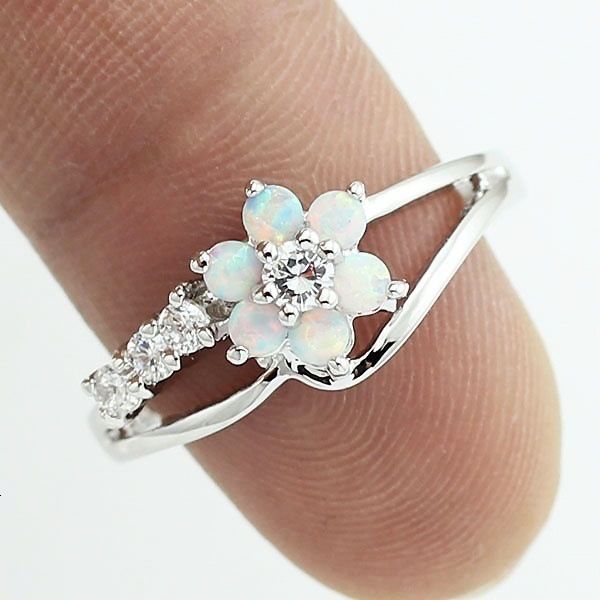mens and womens ring wind flower artificial opal women's synthetic aobao jewelry, Golden;silver
mens and womens ring wind flower artificial opal women's synthetic aobao jewelry, Golden;silver
