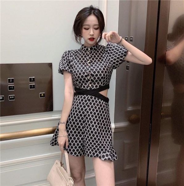 women's jumpsuits & rompers fashion 2021 women short sleeve plaid print wide leg hollow out playsuit grid jumpsuit female casual overal, Black;white
women's jumpsuits & rompers fashion 2021 women short sleeve plaid print wide leg hollow out playsuit grid jumpsuit female casual overal, Black;white