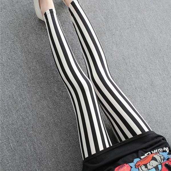 striped printing pants fitness women leggings elastic high waist polyester stretchy workout leggins, Black
striped printing pants fitness women leggings elastic high waist polyester stretchy workout leggins, Black