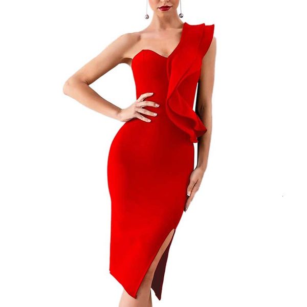attacked woman dressed in multiple shoulder plied fashion celebrity cocktail party bandage dress, Black;gray
attacked woman dressed in multiple shoulder plied fashion celebrity cocktail party bandage dress, Black;gray