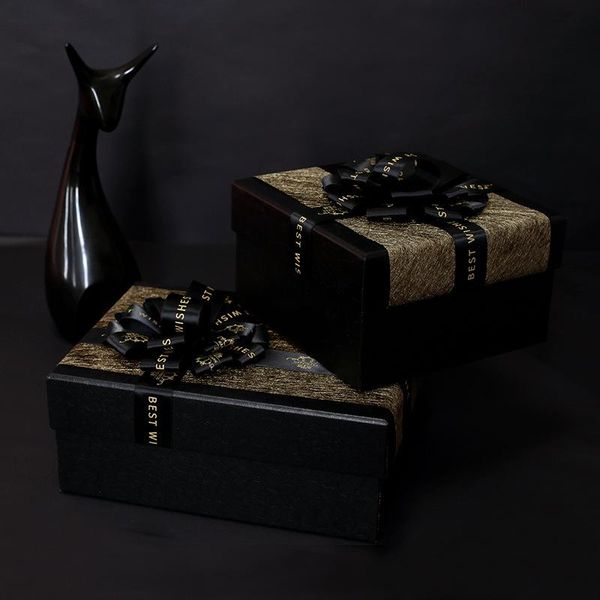 gift wrap fashionable box customized light extravagant charm carton creativity business haute couture large
gift wrap fashionable box customized light extravagant charm carton creativity business haute couture large