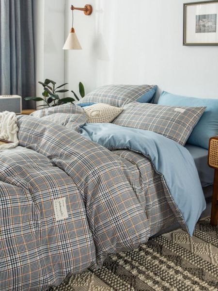 bedding sets selling solid color four piece set three bed sheet student dormitory double cotton
bedding sets selling solid color four piece set three bed sheet student dormitory double cotton