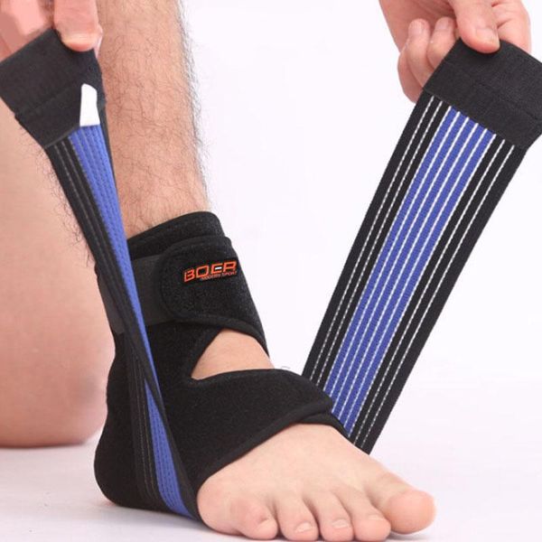 ankle support sports winding climbing prevent sprains football running elastic breathable pad foot protection, Blue;black
ankle support sports winding climbing prevent sprains football running elastic breathable pad foot protection, Blue;black