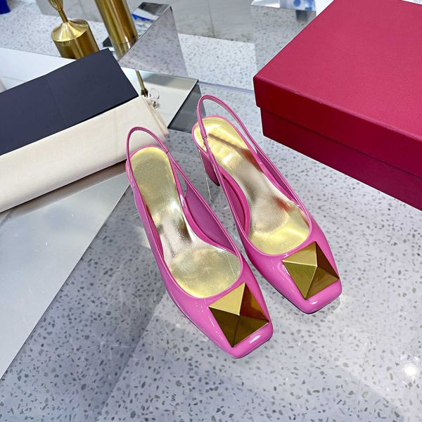 luxury sandals designer ladies slippers summer fashion thick heels brand casual shoes women leather outdoor beach shoes, Black
luxury sandals designer ladies slippers summer fashion thick heels brand casual shoes women leather outdoor beach shoes, Black