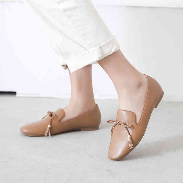 sale- arrival fashion bowtie tassels with metal ring genuine leather women loafers shoes flat casual mules office dress, Black
sale- arrival fashion bowtie tassels with metal ring genuine leather women loafers shoes flat casual mules office dress, Black