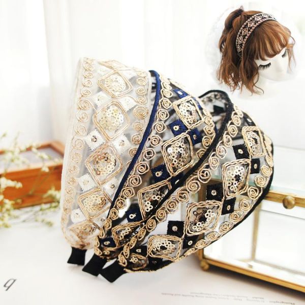 hair accessories embroidery flowers retro hairbands for women korea gold wire band bows crown headbands 2021
hair accessories embroidery flowers retro hairbands for women korea gold wire band bows crown headbands 2021