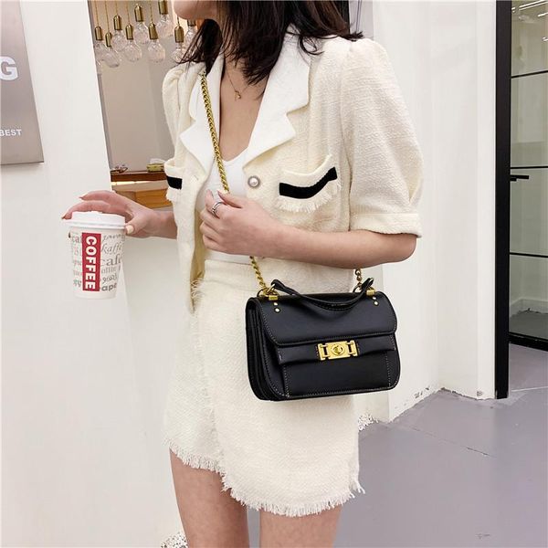 shoulder bags yilian minimal design this year foreign bag female chain cross-body small square 
shoulder bags yilian minimal design this year foreign bag female chain cross-body small square