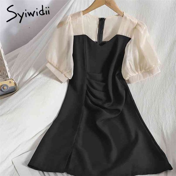 fashion spliced contrase color high waist dresses women short sleeve square collar a-line slit clothing summer 210607, Black;gray
fashion spliced contrase color high waist dresses women short sleeve square collar a-line slit clothing summer 210607, Black;gray