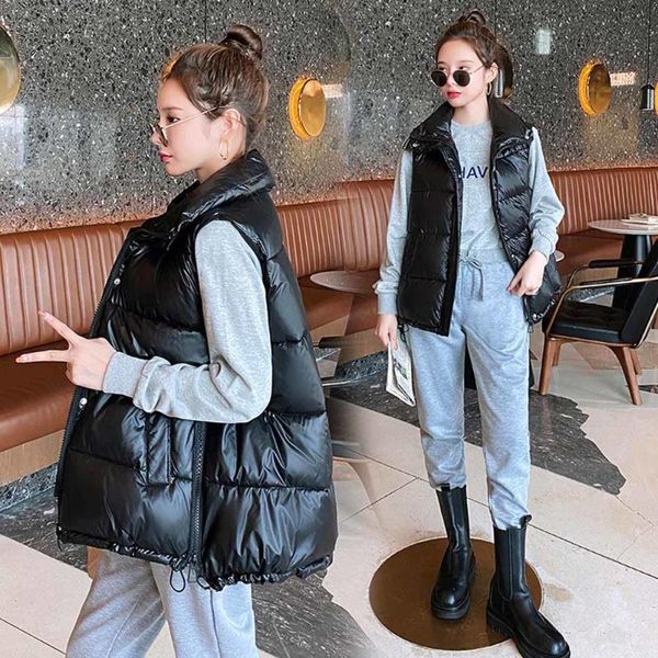 women's vests winter 2021 warm vest women sleeveless jacket light waistcoat down female coat thick top, Black;white
women's vests winter 2021 warm vest women sleeveless jacket light waistcoat down female coat thick top, Black;white