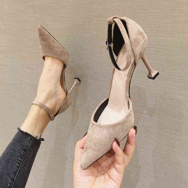 dress shoes high heels black high-heeled shoes women's thin 2022 french pointed herringbone with shallow mouth work sheet suede 
dress shoes high heels black high-heeled shoes women's thin 2022 french pointed herringbone with shallow mouth work sheet suede