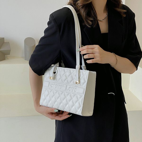 outlet online 70% off sale lingge embroidered thread small bag women's 2021 early autumn style fashion versatile one shoulder armpit ne
outlet online 70% off sale lingge embroidered thread small bag women's 2021 early autumn style fashion versatile one shoulder armpit ne
