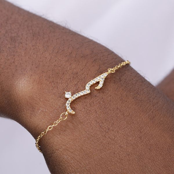 mode roestvrij staal gouden armbanden voor vrouwen arabische islam hand chain 1 & 3 bead armband femme kerst boho sieraden gift, Golden;silver 
mode roestvrij staal gouden armbanden voor vrouwen arabische islam hand chain 1 & 3 bead armband femme kerst boho sieraden gift, Golden;silver