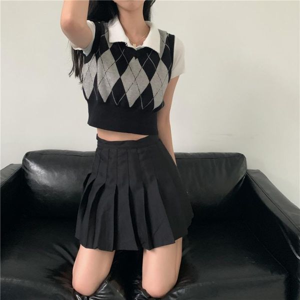 women's vests diamond knitted vest women spring and summer v-neck short retro college style outerwear, Black;white
women's vests diamond knitted vest women spring and summer v-neck short retro college style outerwear, Black;white