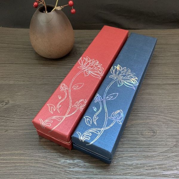 4vnc hairpin bracelet necklace packaging boxes jewelry boxes necklace bracelet packaging gilded lotus antique jewelry accessories exquisite, Black;white
4vnc hairpin bracelet necklace packaging boxes jewelry boxes necklace bracelet packaging gilded lotus antique jewelry accessories exquisite, Black;white