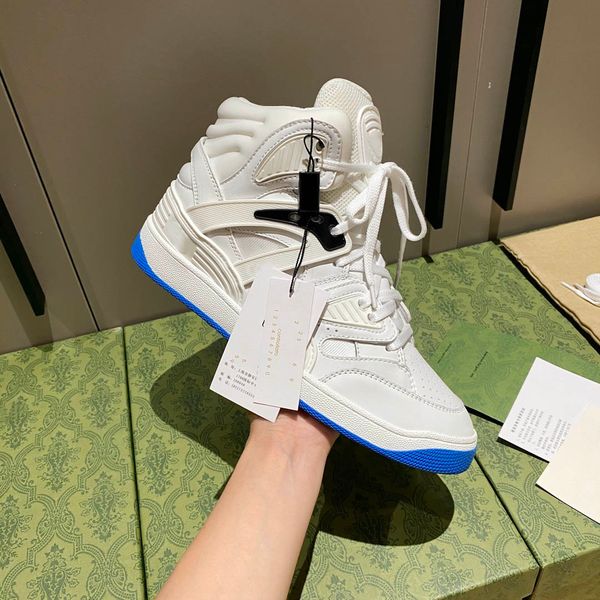 fashion luxury men and women all-match old shoes black retro sports casual shoes outdoor hiking non-slip running white shoes 35-45
fashion luxury men and women all-match old shoes black retro sports casual shoes outdoor hiking non-slip running white shoes 35-45