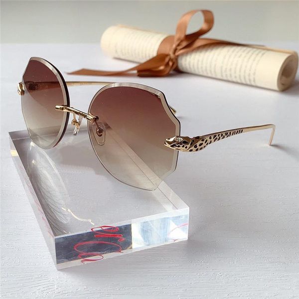 new fashion sunglasses 1193 cut lens irregular lens frameless classic style, avant-garde design style uv protection, White;black
new fashion sunglasses 1193 cut lens irregular lens frameless classic style, avant-garde design style uv protection, White;black