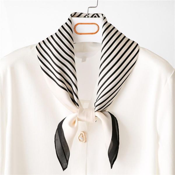 scarves lady simple silk scarf fashion plaid square small neck scarfs women khaki foulard hand neckerchief femme hair headband 2021, Blue;gray
scarves lady simple silk scarf fashion plaid square small neck scarfs women khaki foulard hand neckerchief femme hair headband 2021, Blue;gray