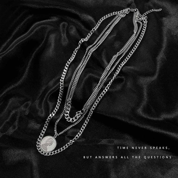 chains necklace woman portrait necklaces women multilayer geometric lovers trendy cute hip hop party silver color stainless halskette
chains necklace woman portrait necklaces women multilayer geometric lovers trendy cute hip hop party silver color stainless halskette