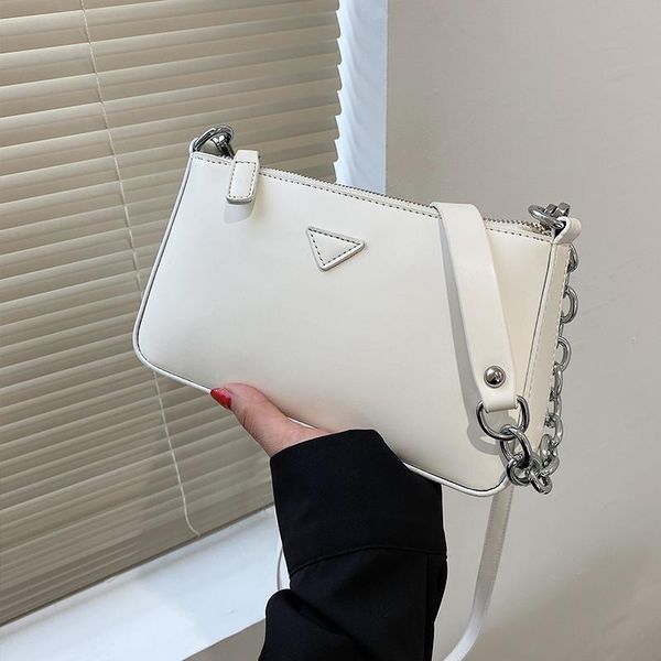 cross body niche design chain underarm bag women's summer 2021 fashion high-end versatile one shoulder small square
cross body niche design chain underarm bag women's summer 2021 fashion high-end versatile one shoulder small square