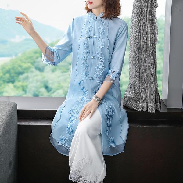 women's trench coats 2021 summer embroidery women elegant three quarter sleeve cheongsam, Tan;black
women's trench coats 2021 summer embroidery women elegant three quarter sleeve cheongsam, Tan;black