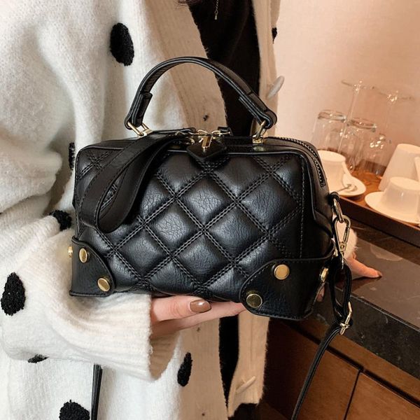hand bags women 2021latest style pu leather shoulder easy matching totes bag all-match large capacity cross body
hand bags women 2021latest style pu leather shoulder easy matching totes bag all-match large capacity cross body
