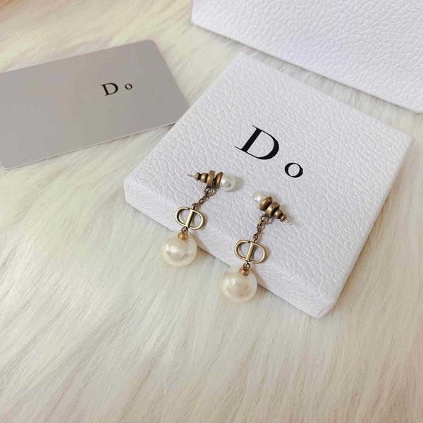 70% off high-quality jewelry new letter earrings female pearl tassel earrings feminine style, Silver
70% off high-quality jewelry new letter earrings female pearl tassel earrings feminine style, Silver