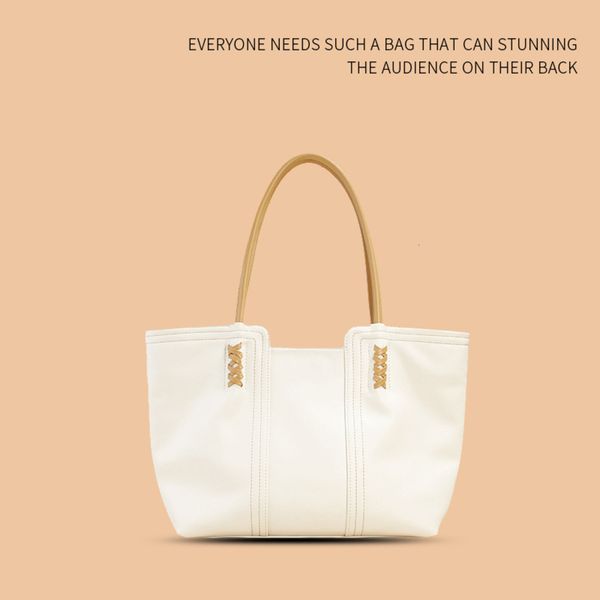 tote bag women's large capacity 2021 fashion hand single shoulder autumn armpit
tote bag women's large capacity 2021 fashion hand single shoulder autumn armpit