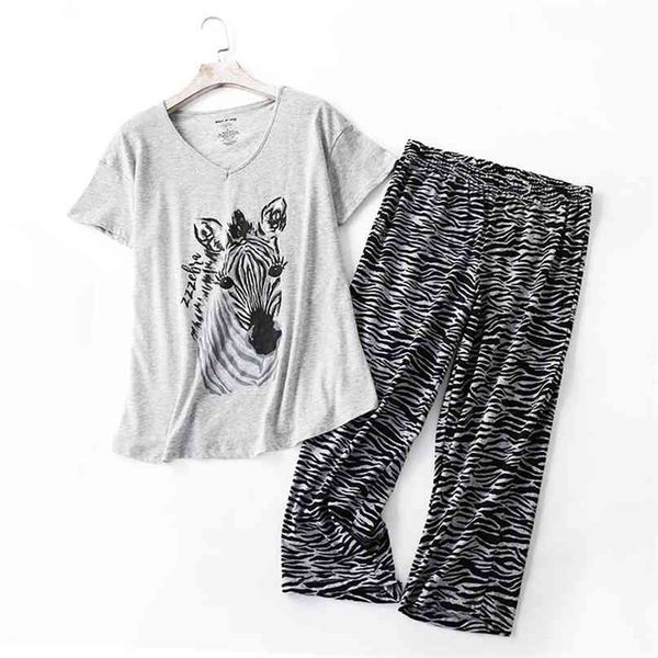 plus size summer casual pajamas sets women summer short sleeve cropped trousers cozy sleepwear women pyjamas 130kg 210924, Black;red
plus size summer casual pajamas sets women summer short sleeve cropped trousers cozy sleepwear women pyjamas 130kg 210924, Black;red