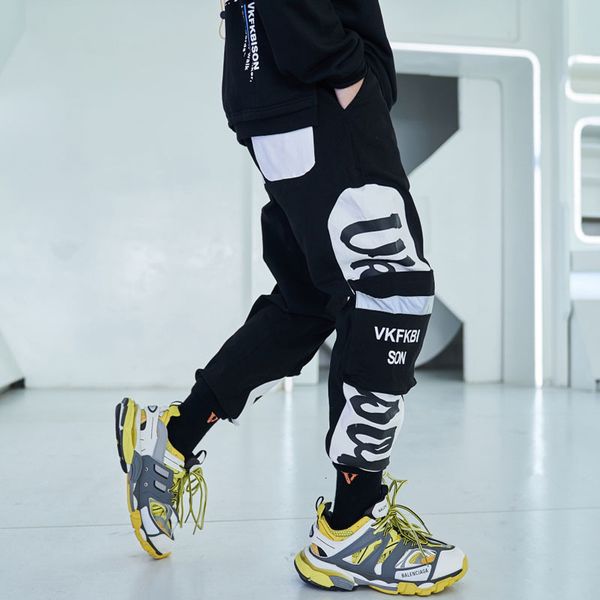 pants trousers guochao reflective strip color matching letter string hip hop men's fashion brand leggings loose capris, Black
pants trousers guochao reflective strip color matching letter string hip hop men's fashion brand leggings loose capris, Black