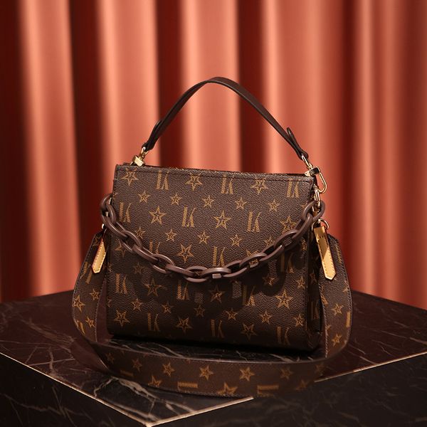 new arrivals etro geometric prints crossbody bag for women luxury designer brand genuine leather purses and messenger bags chann
new arrivals etro geometric prints crossbody bag for women luxury designer brand genuine leather purses and messenger bags chann