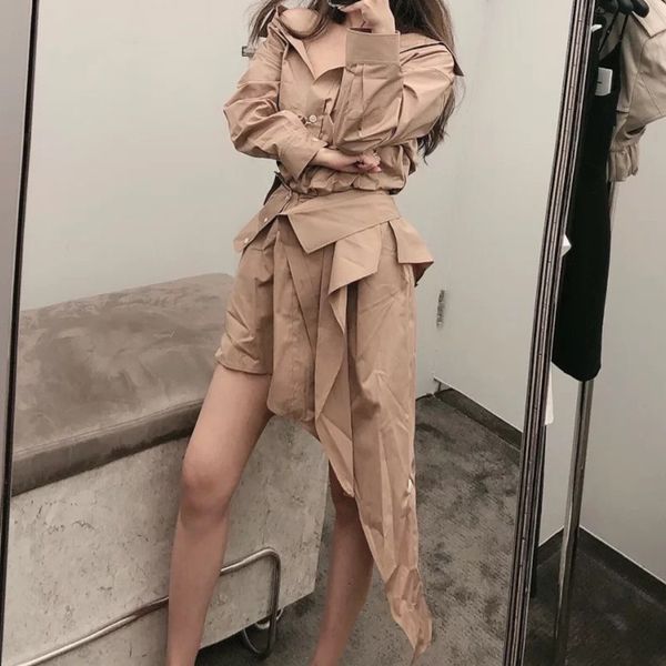dress 2021 autumn and winter fold design waist mesh stitching fake two-piece women's 4jy2, Black;gray
dress 2021 autumn and winter fold design waist mesh stitching fake two-piece women's 4jy2, Black;gray