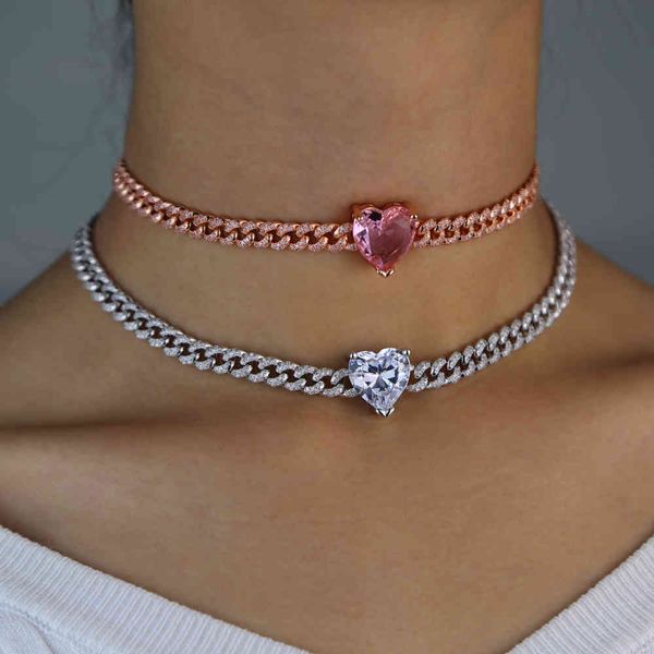 hip hop bling iced out women rapper bracelet full pave gold color miami cuban link chain bracelets for heart cz jewelry, Golden;silver 
hip hop bling iced out women rapper bracelet full pave gold color miami cuban link chain bracelets for heart cz jewelry, Golden;silver