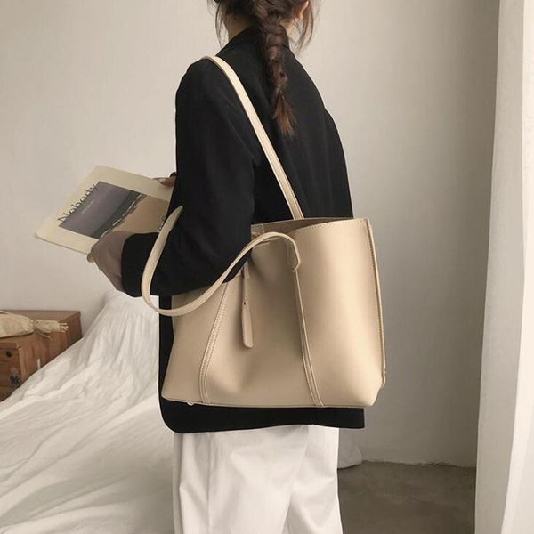 evening bags fashion women's pu leather shoulder handbags luxury design crossbody for women letter printing casual
evening bags fashion women's pu leather shoulder handbags luxury design crossbody for women letter printing casual