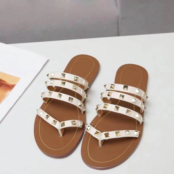 2021 designer rubber slide sandal floral brocad slipper gear bottoms flip flops women beach causal size, Black
2021 designer rubber slide sandal floral brocad slipper gear bottoms flip flops women beach causal size, Black