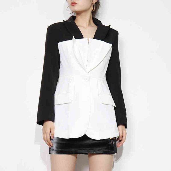 women's suits & blazers twotwinstyle hit color temperament blazer for women notched collar long sleeve casual female fashion clothing t, White;black
women's suits & blazers twotwinstyle hit color temperament blazer for women notched collar long sleeve casual female fashion clothing t, White;black