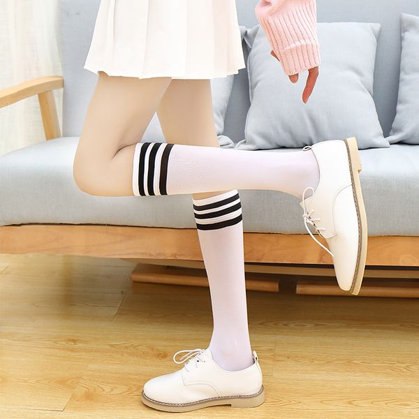 veet women' middle korean versatile high over knee half thigh stockings long tube, Red;black
veet women' middle korean versatile high over knee half thigh stockings long tube, Red;black
