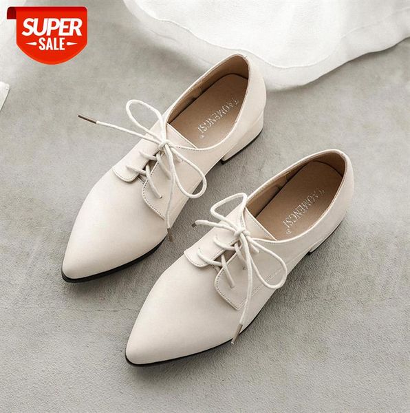 net celebrity ins korean version of pointed toe women's leather shoes shallow mouth all-match professional thick-heeled fashion single
net celebrity ins korean version of pointed toe women's leather shoes shallow mouth all-match professional thick-heeled fashion single