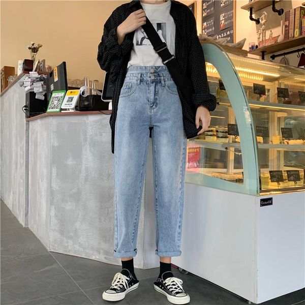 women's jeans 2021 spring high waist straight leg female loose light color button women empire pants girls' vintage denim trousers, Blue
women's jeans 2021 spring high waist straight leg female loose light color button women empire pants girls' vintage denim trousers, Blue